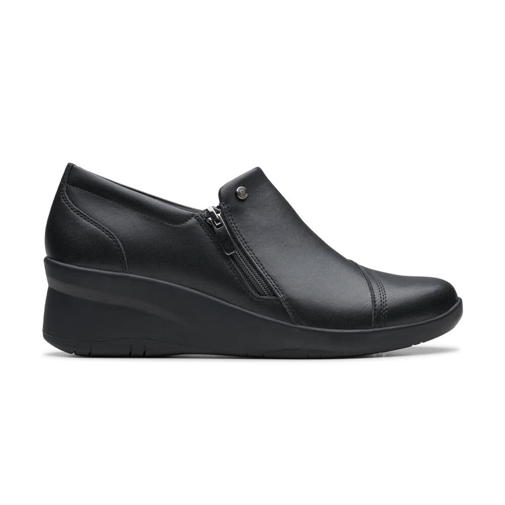 NWT Clarks Women's Suttyn Zip Loafer, Black Leather, 7 Medium